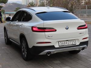 BMW X4 - Vista 8