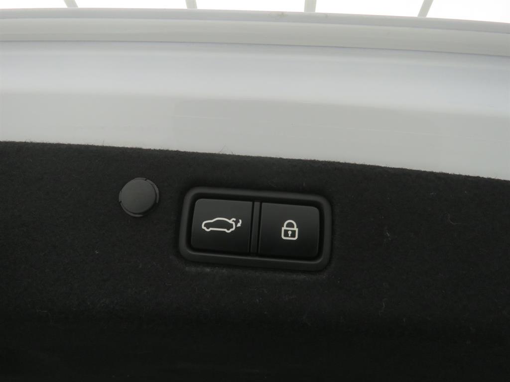 HYUNDAI Grandeur - Vista 4