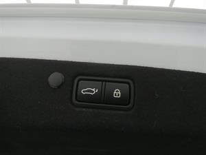 HYUNDAI Grandeur - Vista 5