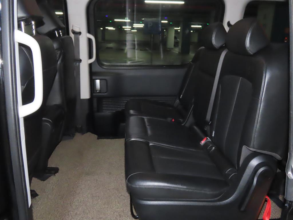 HYUNDAI Staria 2022 Negro - Importación desde Corea - HF Imports Iquique - Foto 10