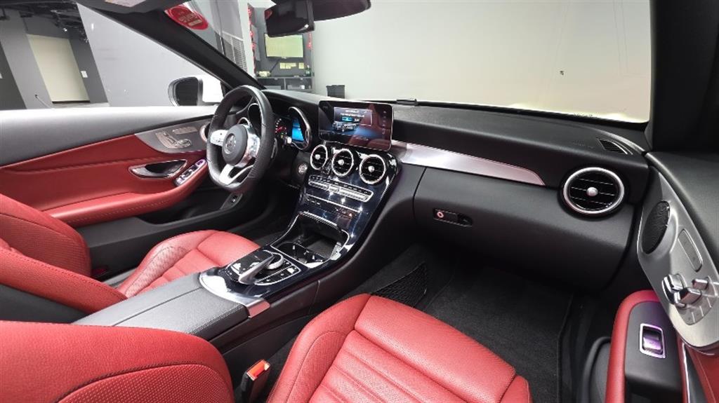 Mercedes Benz C Class - Vista 7