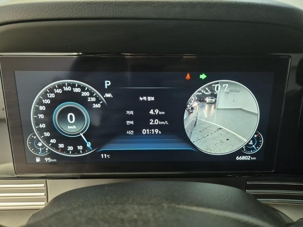 HYUNDAI Grandeur - Vista 6