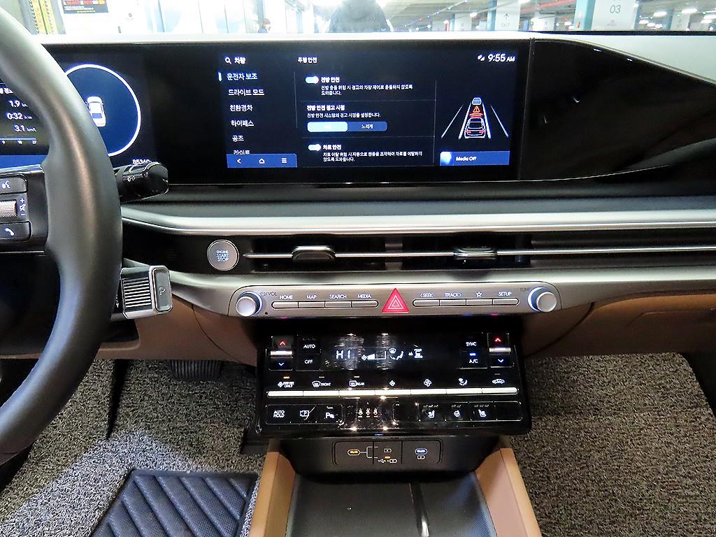 HYUNDAI Grandeur - Vista 11