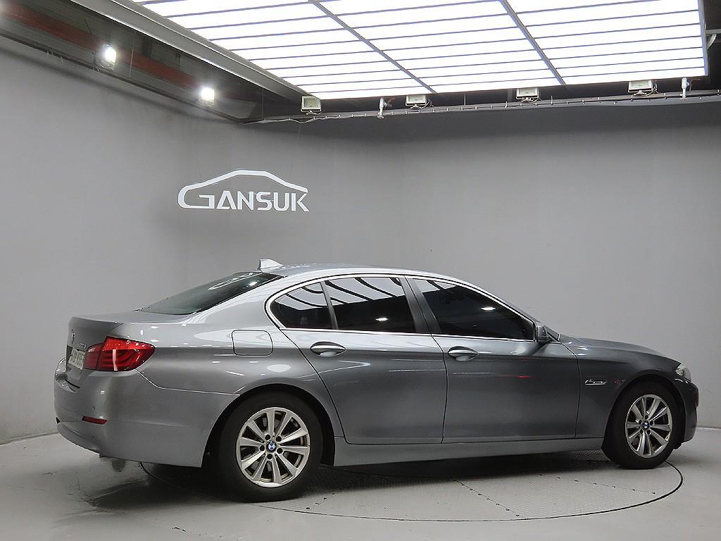 BMW 5 Series - Vista 7