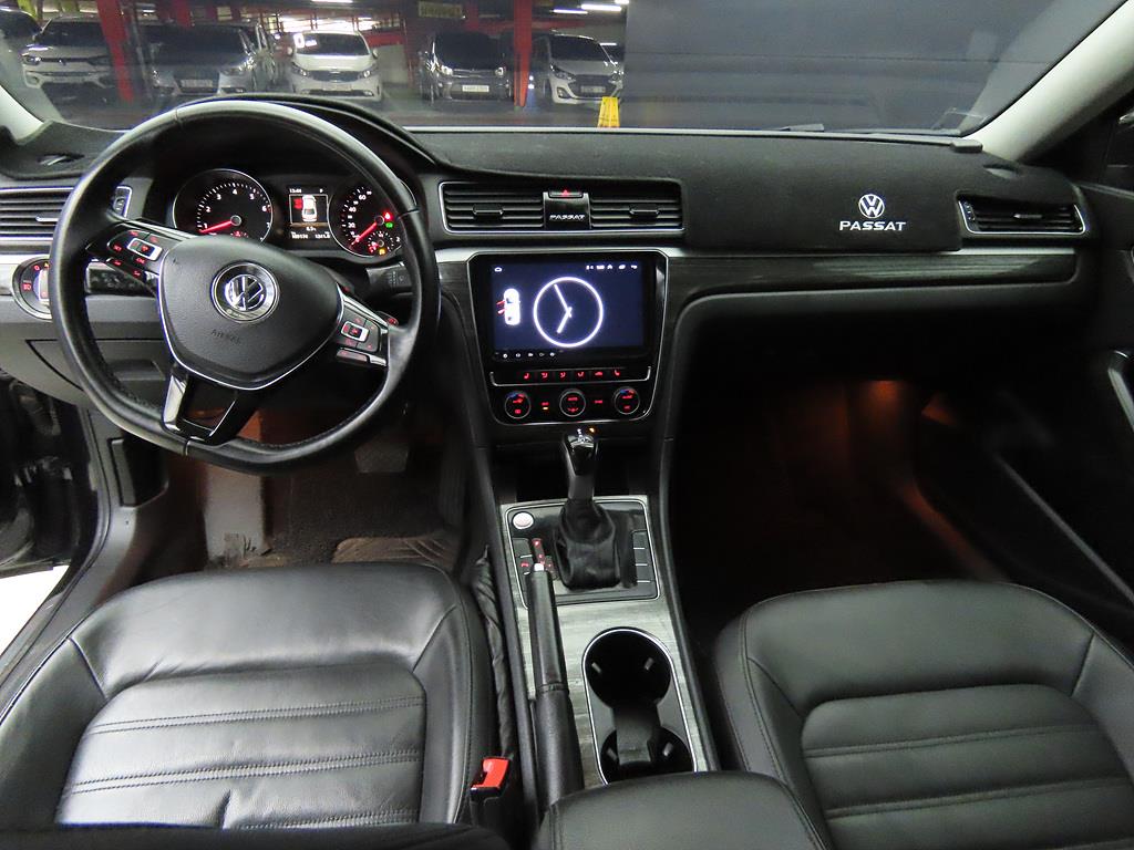 Volkswagen Passat - Vista 7