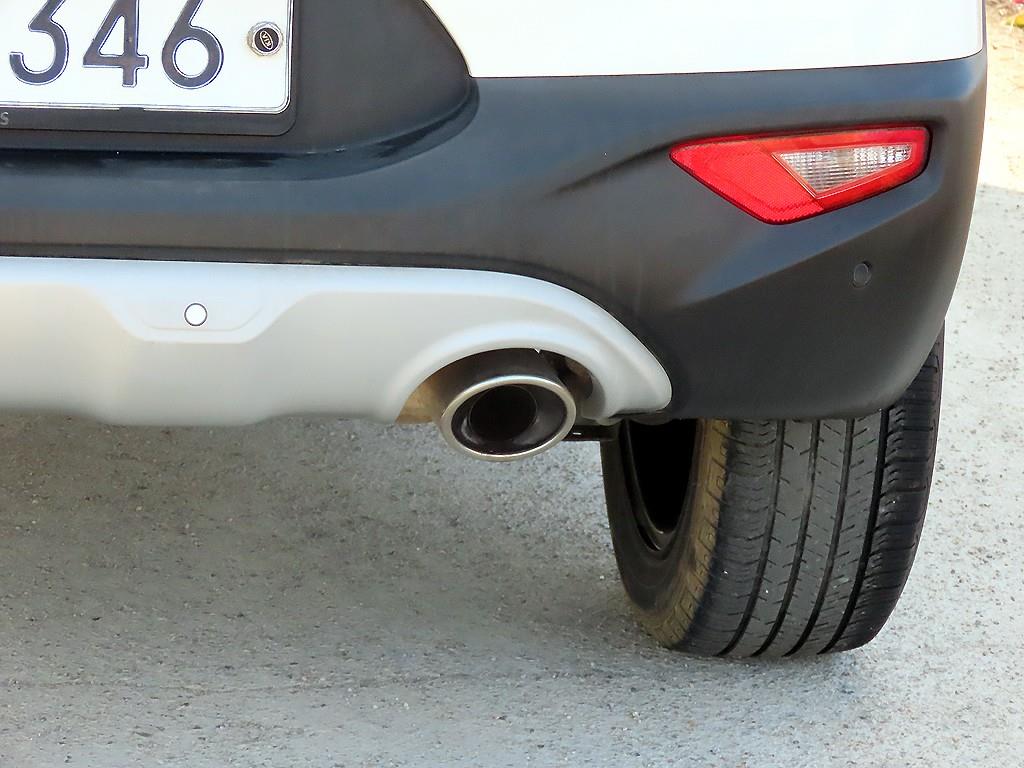 KIA Stonic 2018 Blanco - Importación desde Corea - HF Imports Iquique - Foto 17