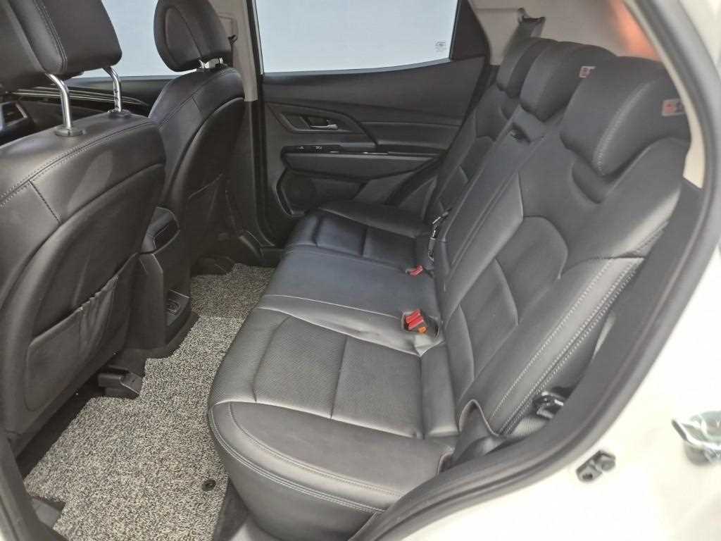 Ssangyong Korando - Vista 12