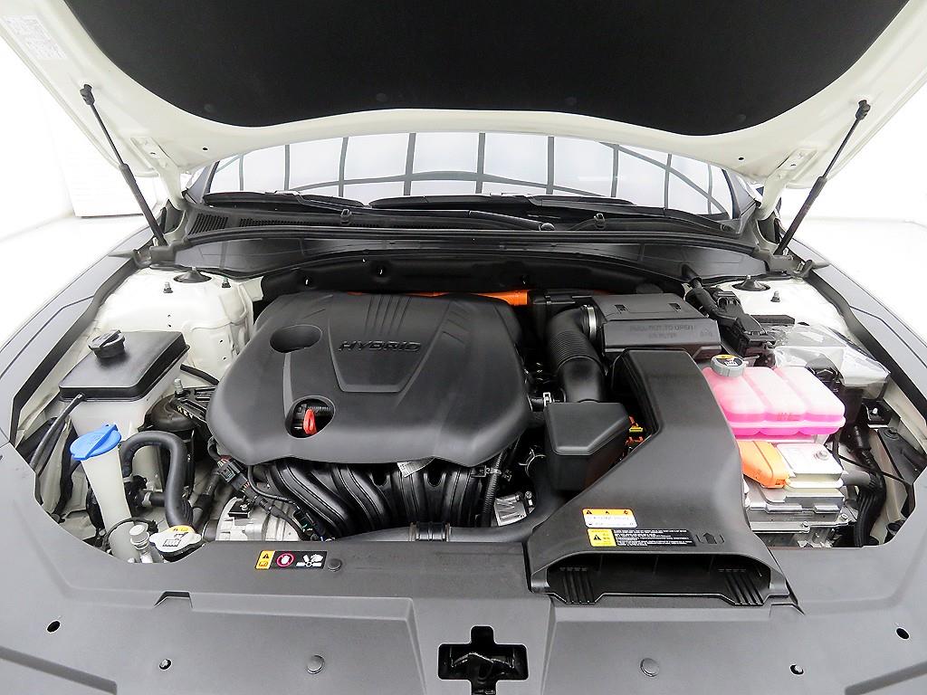 HYUNDAI Grandeur 2023 Blanco - Importación desde Corea - HF Imports Iquique - Foto 18