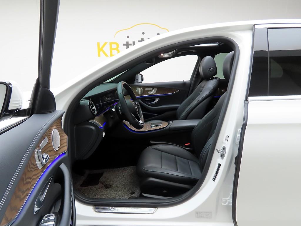 Mercedes Benz E class 2023 Blanco - Importación desde Corea - HF Imports Iquique - Foto 13