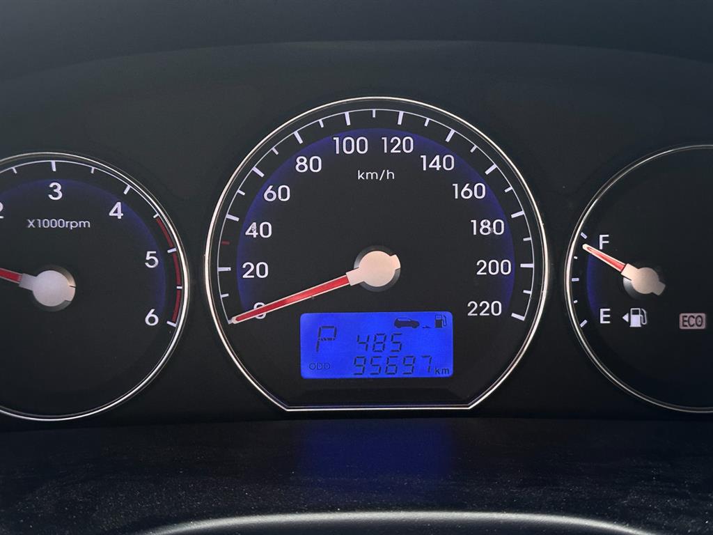 HYUNDAI Santa Fe - Vista 5