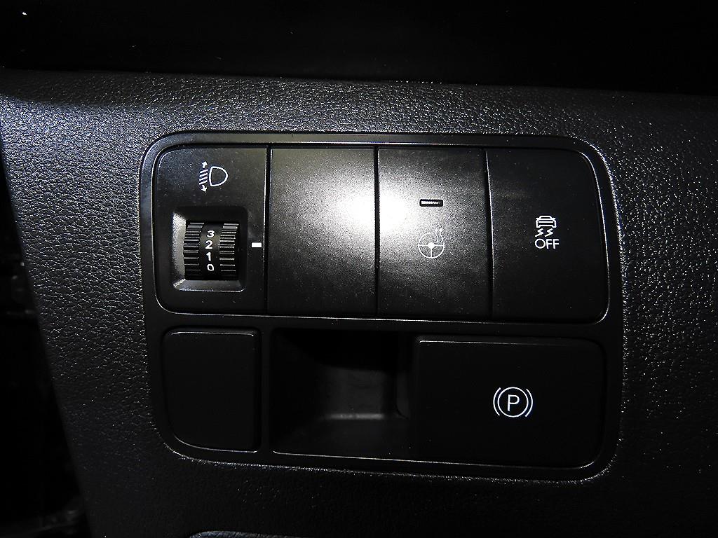 HYUNDAI Staria - Vista 12