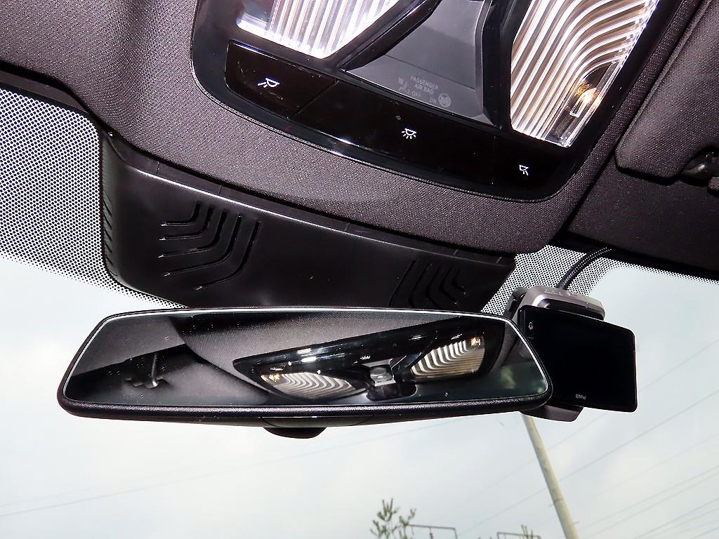 BMW 5 Series 2022 Negro - Importación desde Corea - HF Imports Iquique - Foto 15