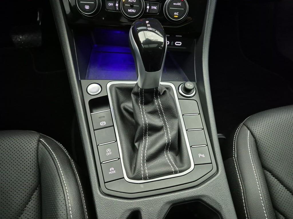 Volkswagen Jetta - Vista 8