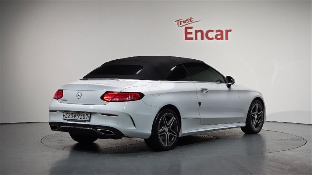 Mercedes Benz C Class 2019 Blanco - Importación desde Corea - HF Imports Iquique - Foto 19