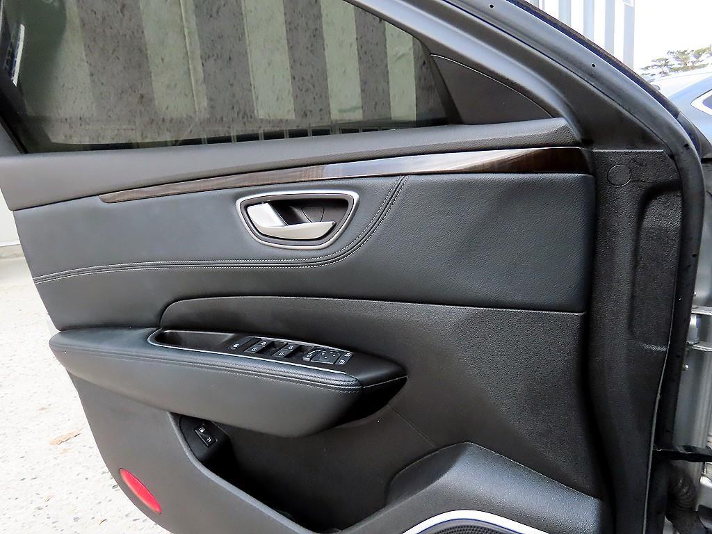 SAMSUNG SM6 - Vista 11