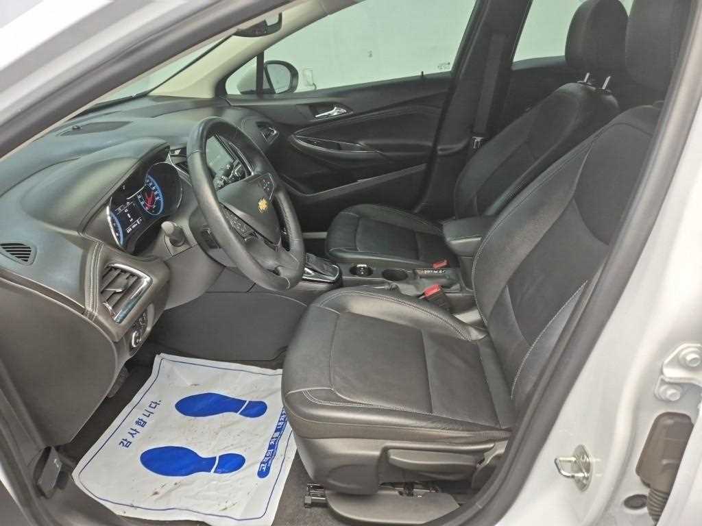 Chevrolet Cruise - Vista 11