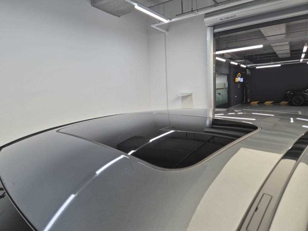 Mercedes Benz GLC Class 2017 Gris - Importación desde Corea - HF Imports Iquique - Foto 13