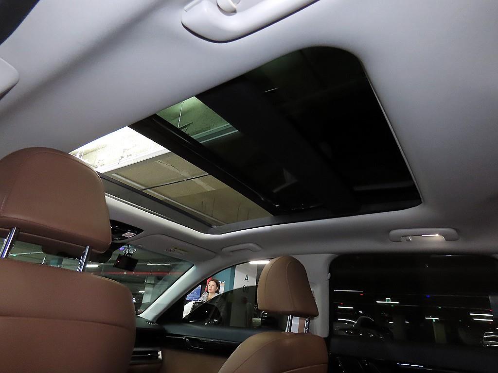 HYUNDAI Grandeur 2023 Blanco - Importación desde Corea - HF Imports Iquique - Foto 16