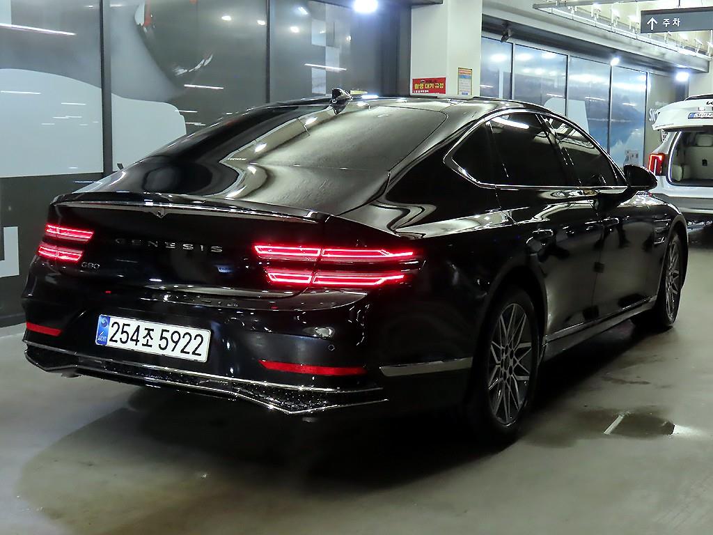 Genesis G80 - Vista 4