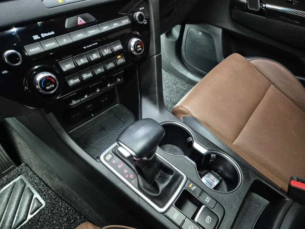 KIA Sportage - Vista 8