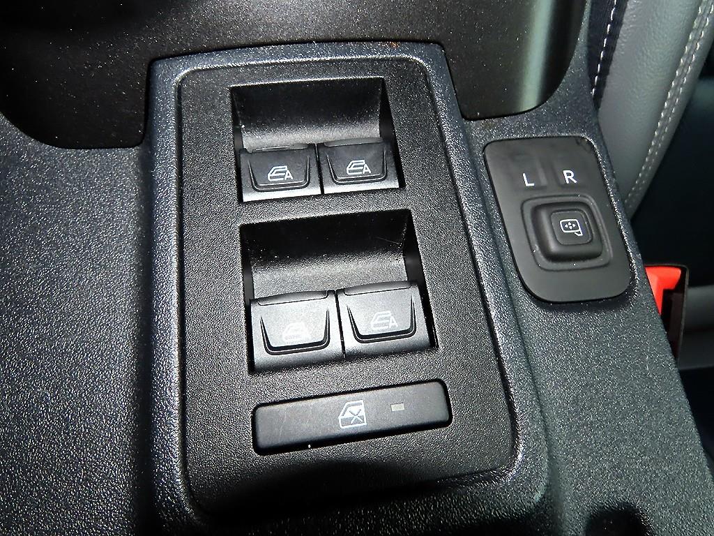 Ford Bronco 2022 Blanco - Importación desde Corea - HF Imports Iquique - Foto 13