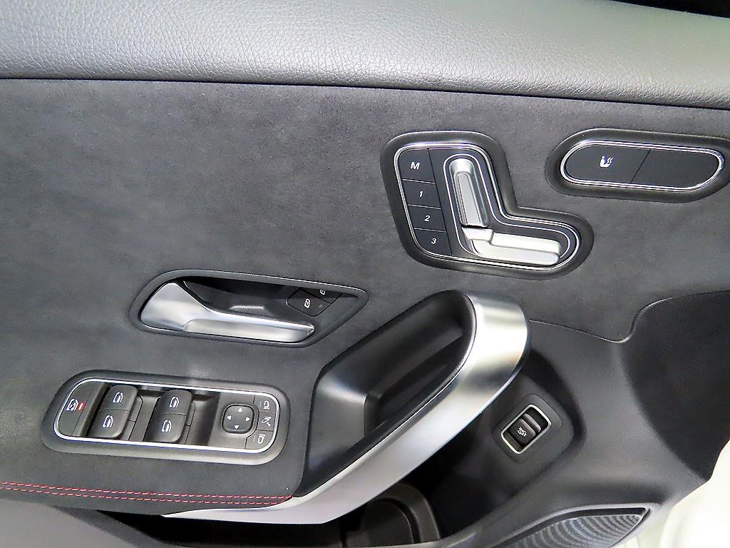 Mercedes Benz A Class 2023 Blanco - Importación desde Corea - HF Imports Iquique - Foto 14