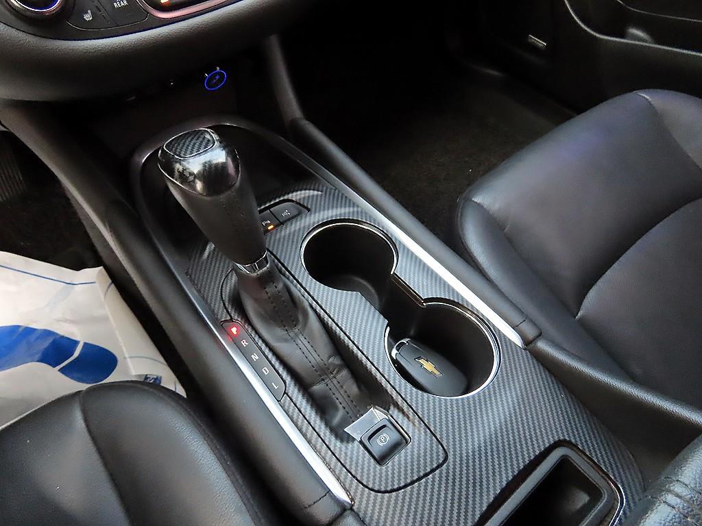 Chevrolet Malibu - Vista 10