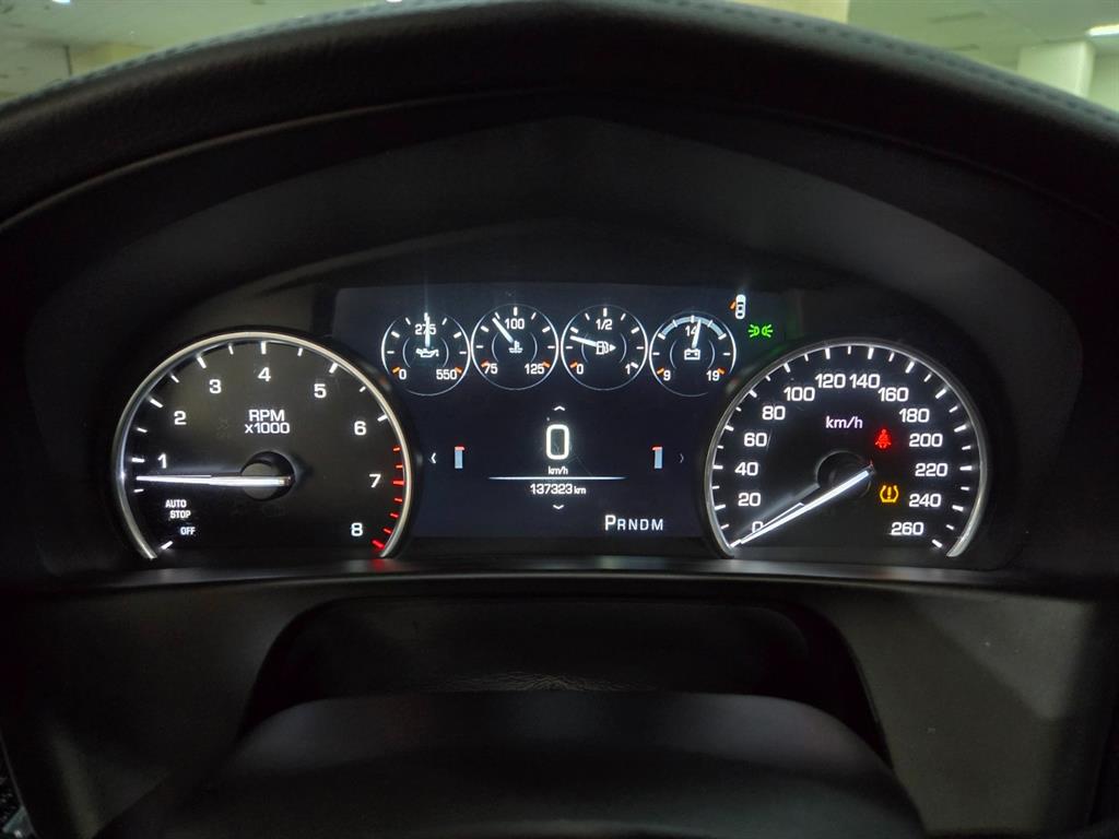 Cadillac CT6 - Vista 10