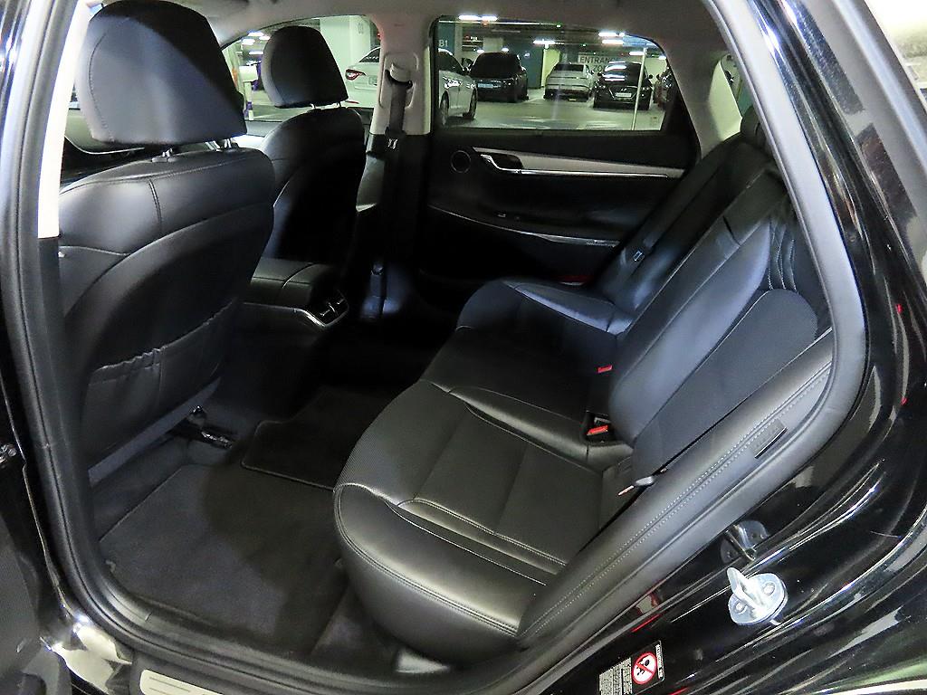 HYUNDAI Grandeur - Vista 7