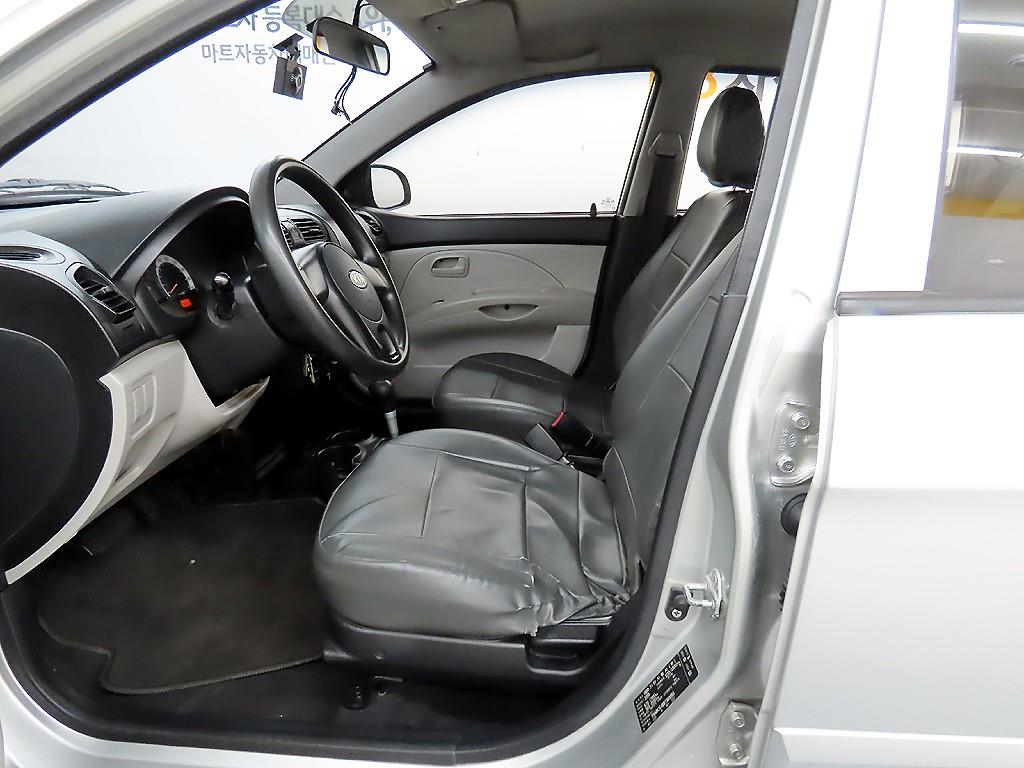 KIA Morning - Vista 5