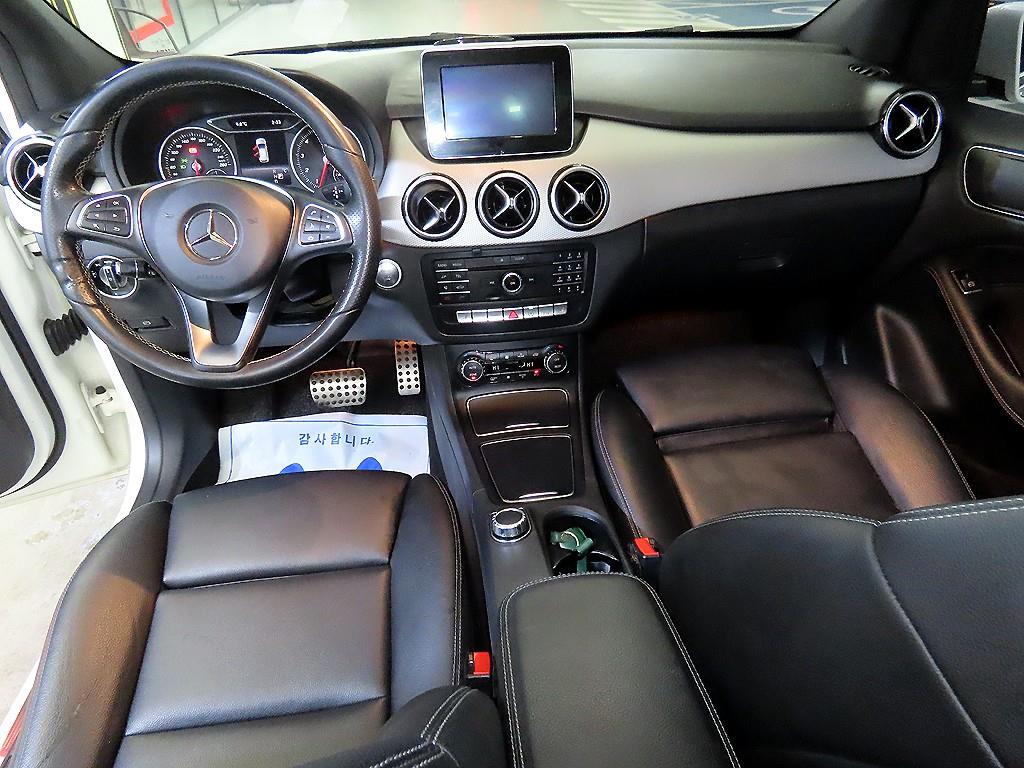 Mercedes Benz B Class (MY B) - Vista 10