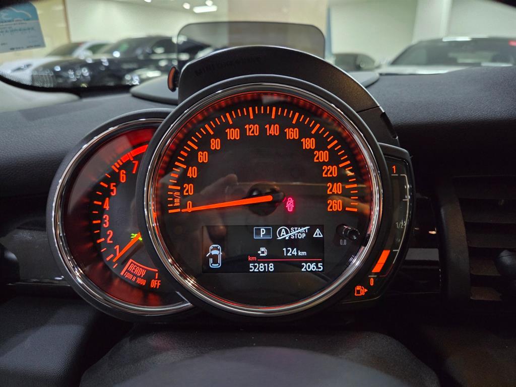 Mini Cooper - Vista 10