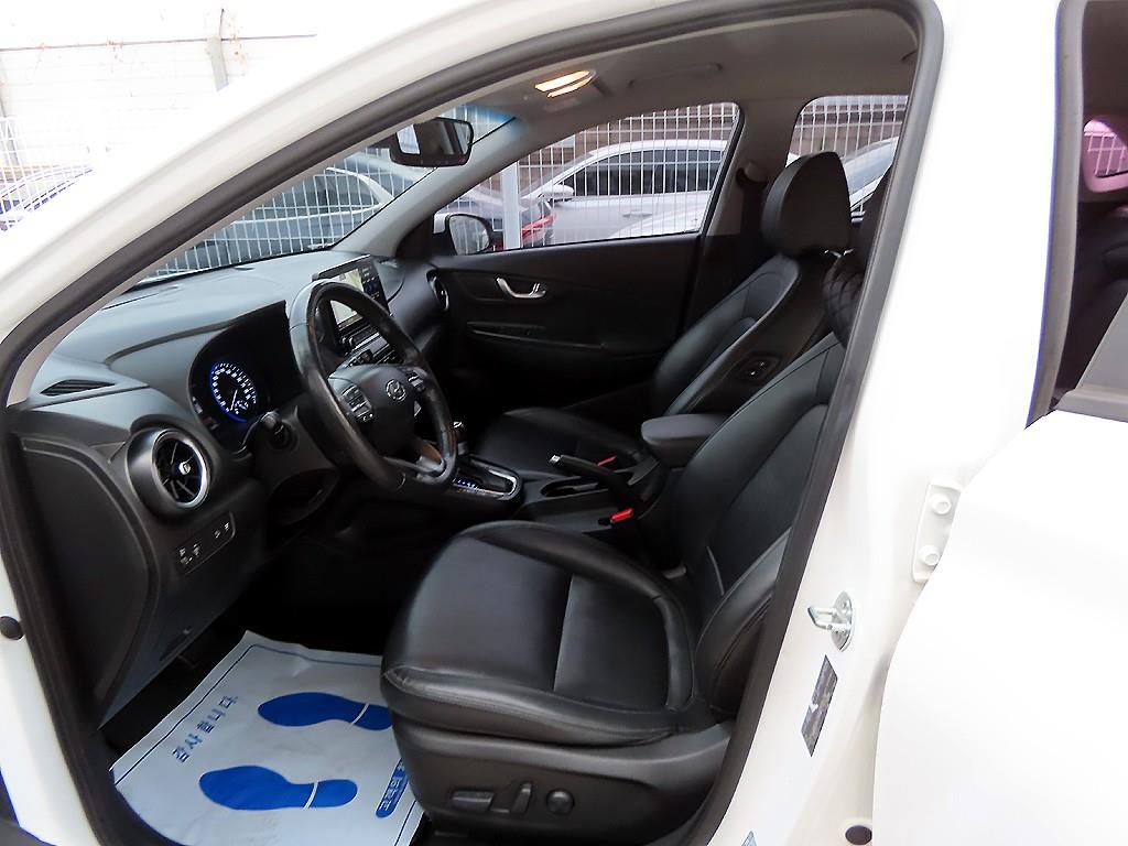 HYUNDAI Kona - Vista 5