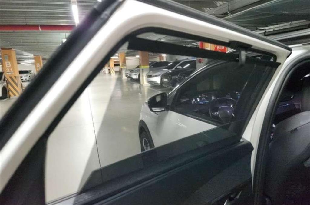 Peugeot 5008 2020 Blanco - Importación desde Corea - HF Imports Iquique - Foto 13