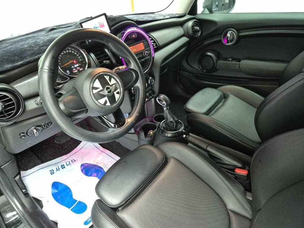 Mini Cooper - Vista 7