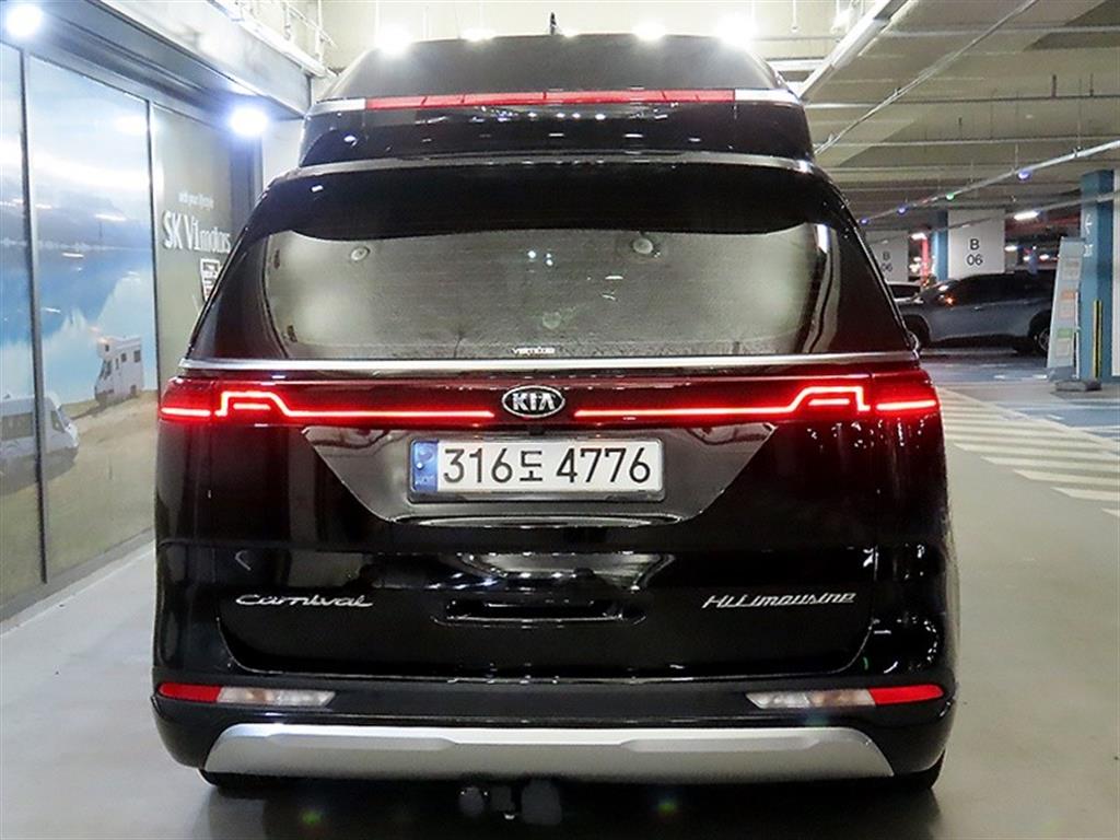 KIA Carnival - Vista 5