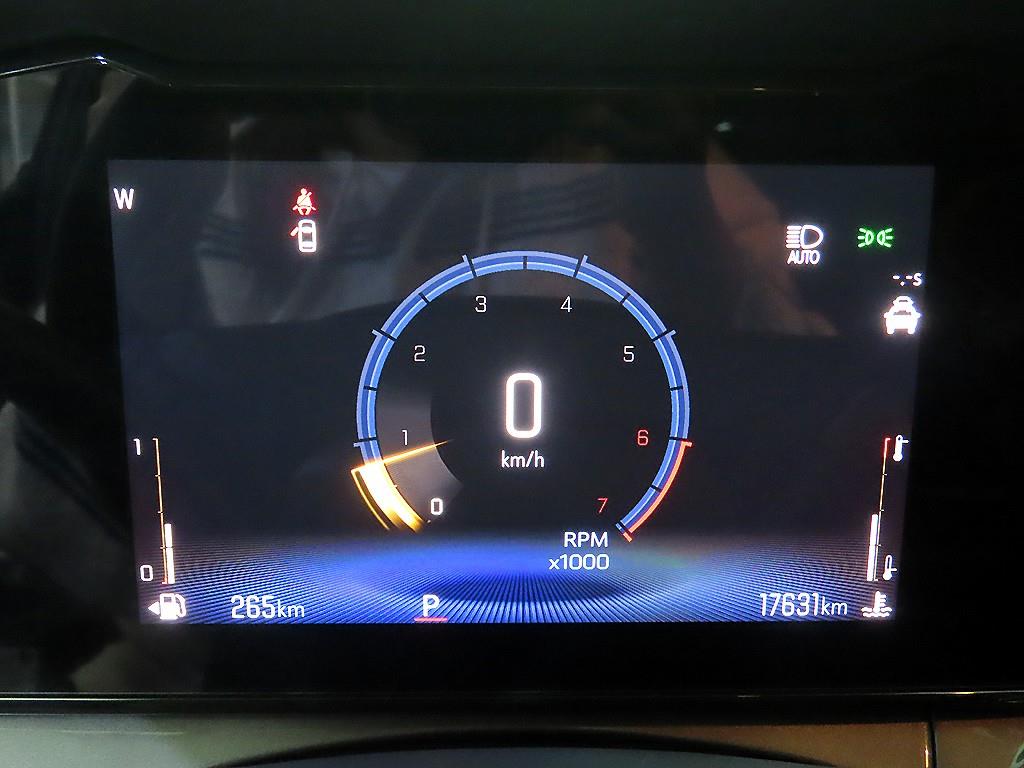 Chevrolet Trax - Vista 9