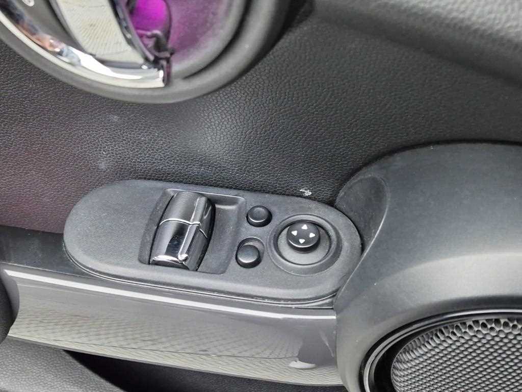 Mini Cooper 2015 Negro - Importación desde Corea - HF Imports Iquique - Foto 17