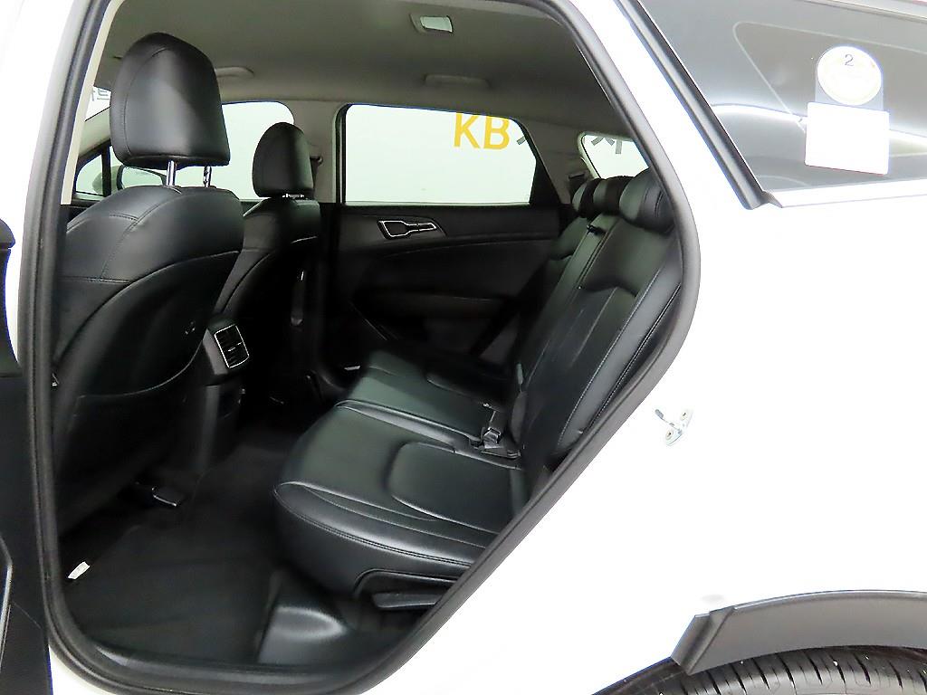 KIA Sportage - Vista 6