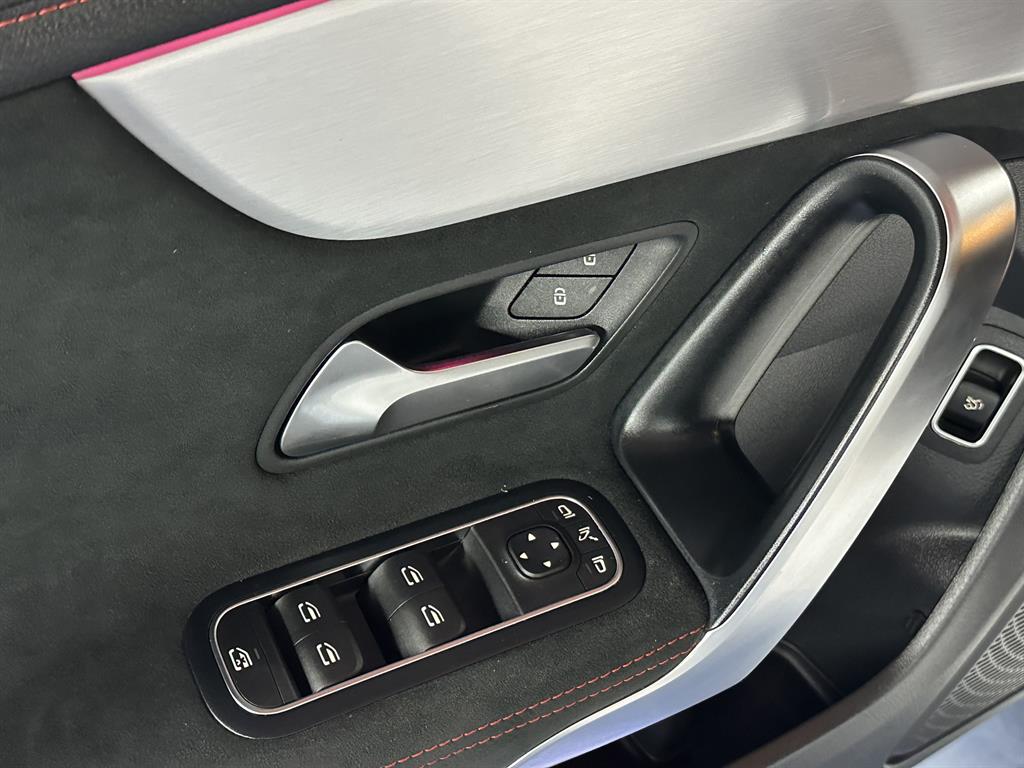 Mercedes Benz CLA Class 2022 Blanco - Importación desde Corea - HF Imports Iquique - Foto 18