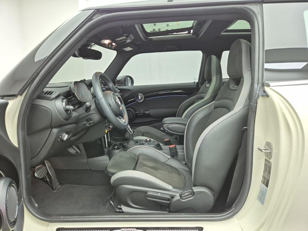 Mini Cooper - Vista 11