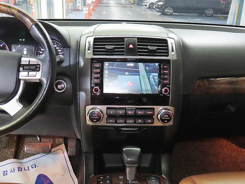 KIA Mohave - Vista 11