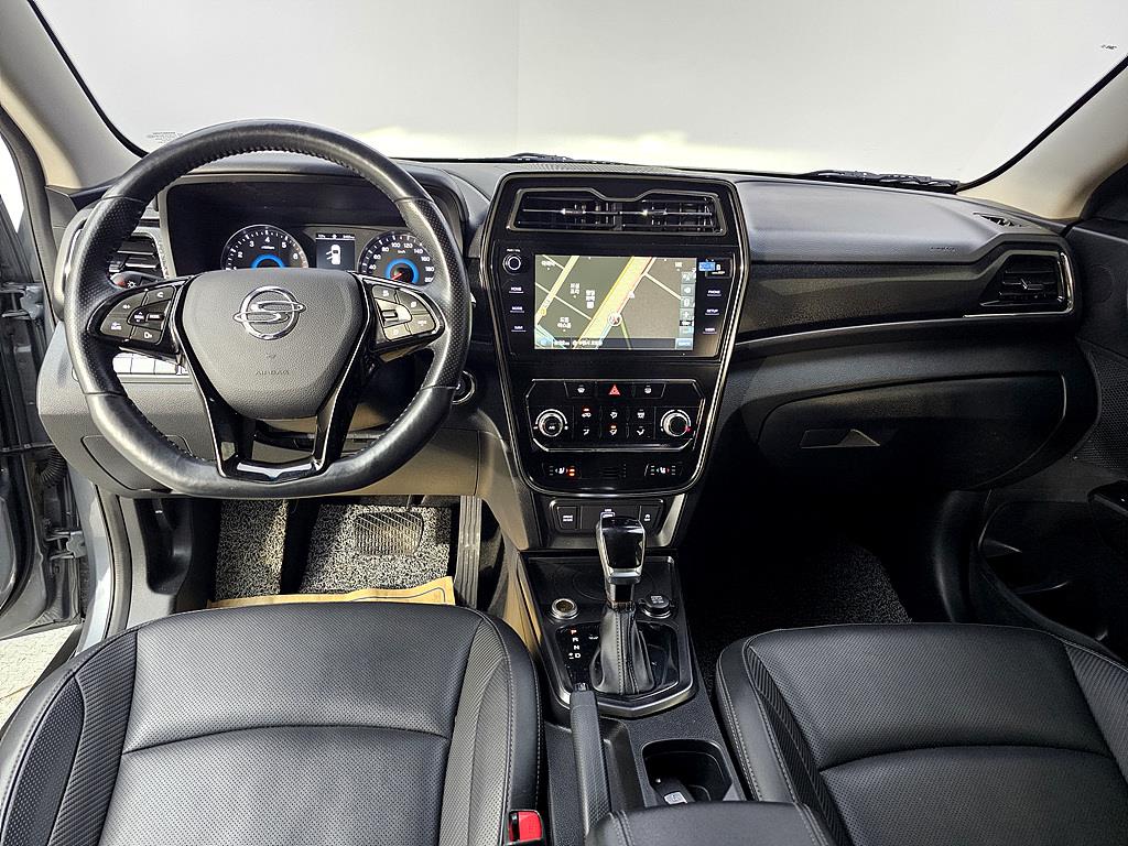 Ssangyong Tivoli - Vista 5