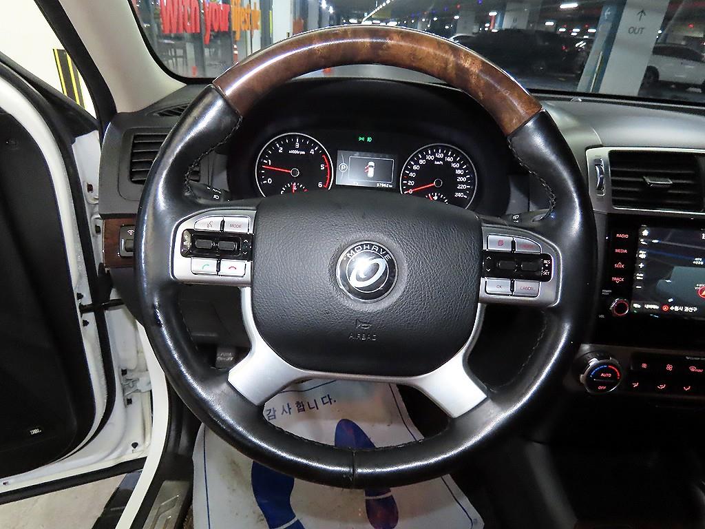 KIA Mohave - Vista 8