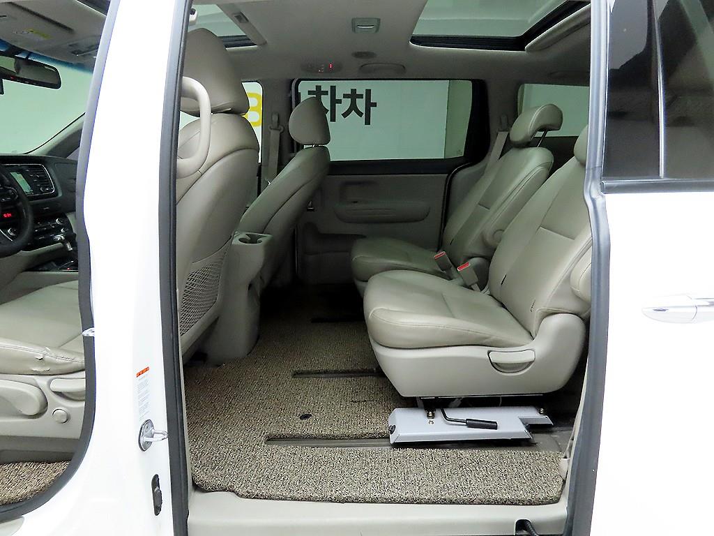 KIA Carnival 2018 Blanco - Importación desde Corea - HF Imports Iquique - Foto 14