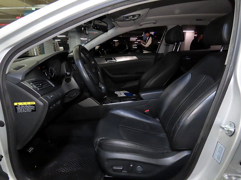 HYUNDAI Sonata - Vista 6