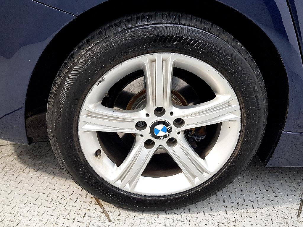 BMW 3 series 2014 Azul - Importación desde Corea - HF Imports Iquique - Foto 20