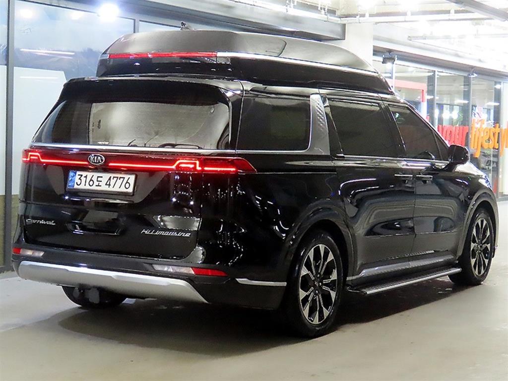KIA Carnival - Vista 4