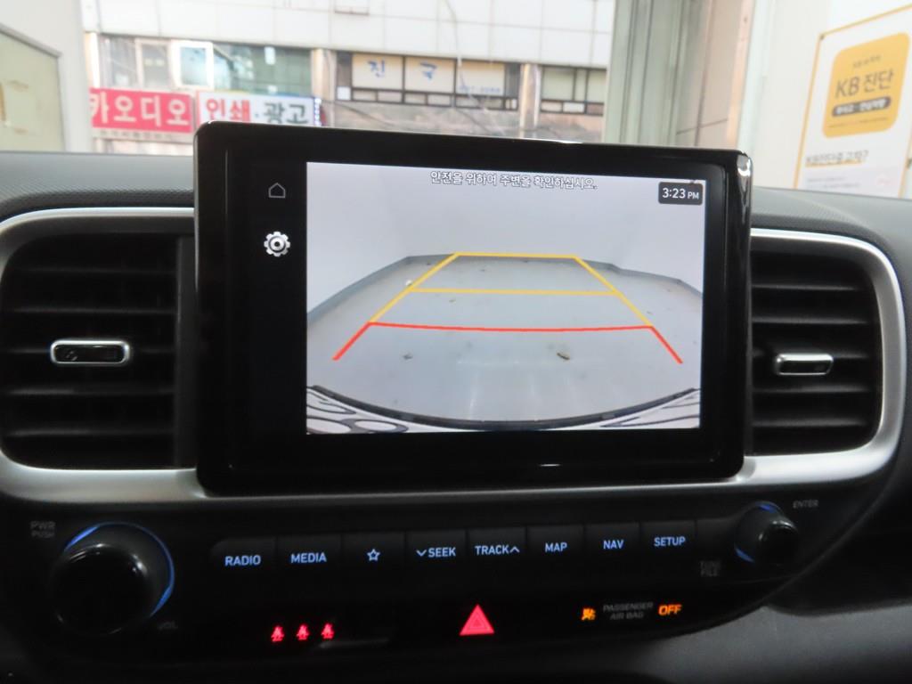 HYUNDAI Venue 2022 Blanco - Importación desde Corea - HF Imports Iquique - Foto 15