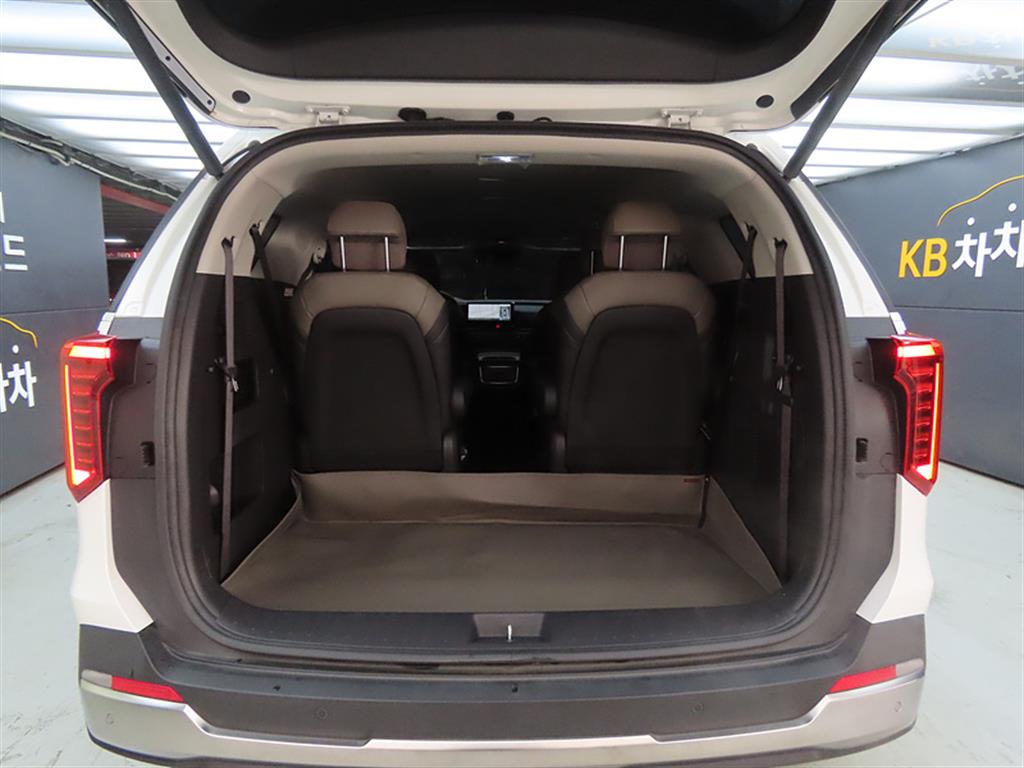 KIA Carnival 2024 Blanco - Importación desde Corea - HF Imports Iquique - Foto 18